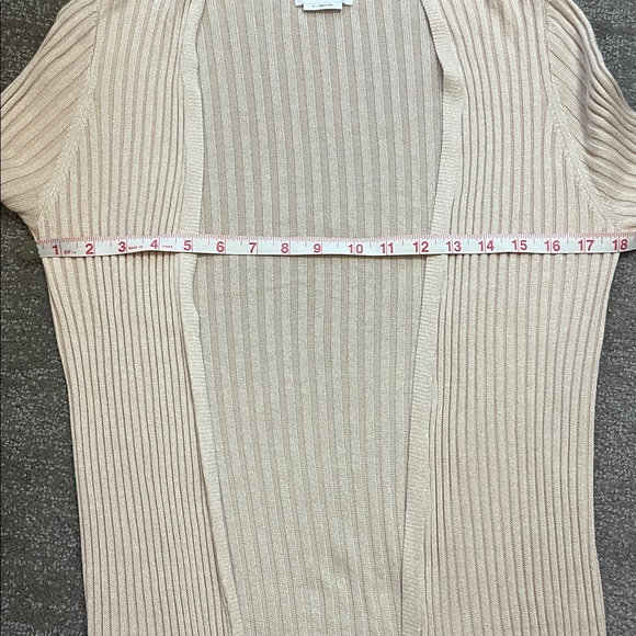 Lovers + Friends Cream Duster Sweater Size M - Picture 6 of 6